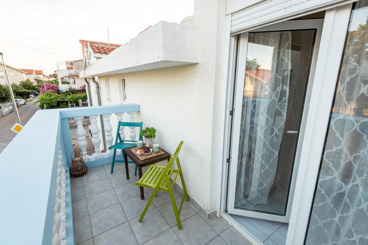 Magnolia Apartmani Vodice Eksteriør billede